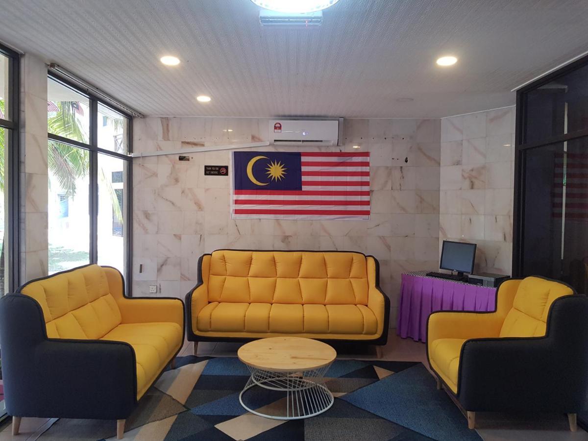 Pangkor Holiday Resort Kampong Sungai Udang Exterior photo