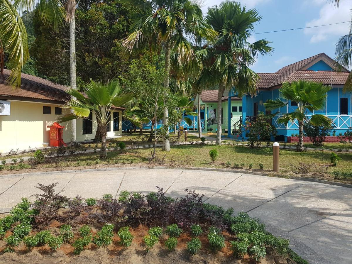Pangkor Holiday Resort Kampong Sungai Udang Exterior photo